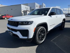 Exterior image of a 2026 Jeep Grand Cherokee