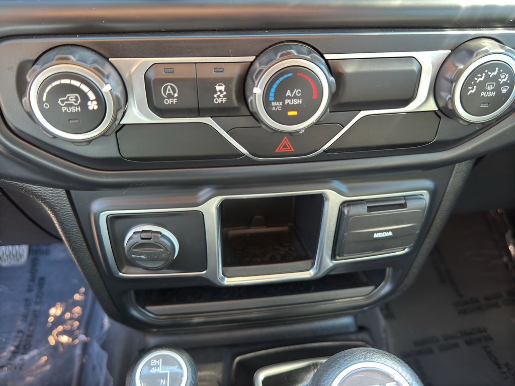 2019 Jeep Wrangler Sport