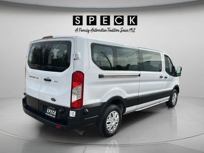 2024 Ford Transit Wagon XLT