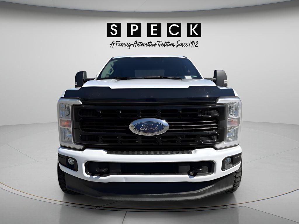 2024 Ford F-350 XLT