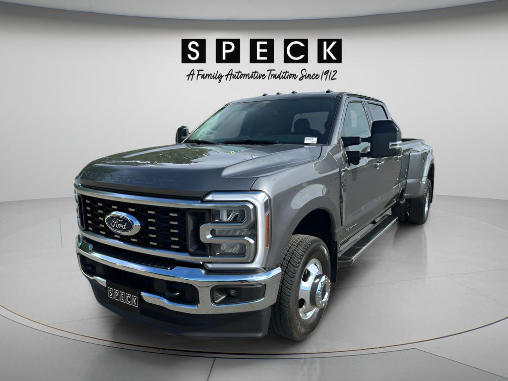 2025 Ford F-350 LARIAT