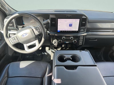 2025 Ford F-350 LARIAT