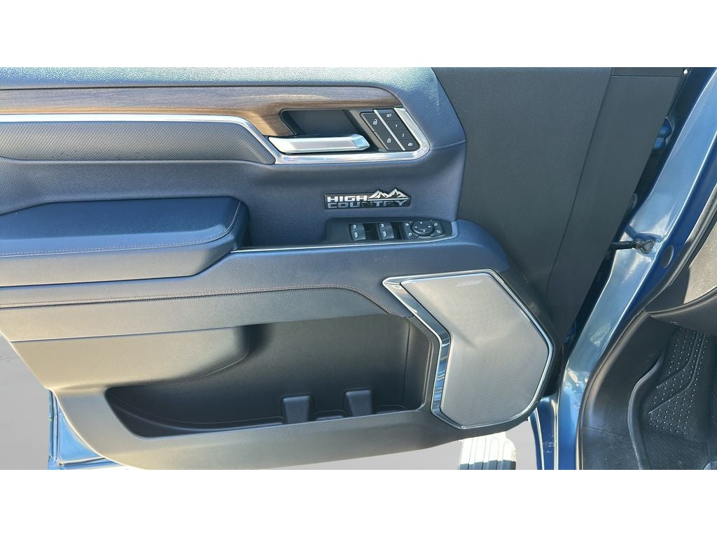 2024 Chevrolet Silverado High Country