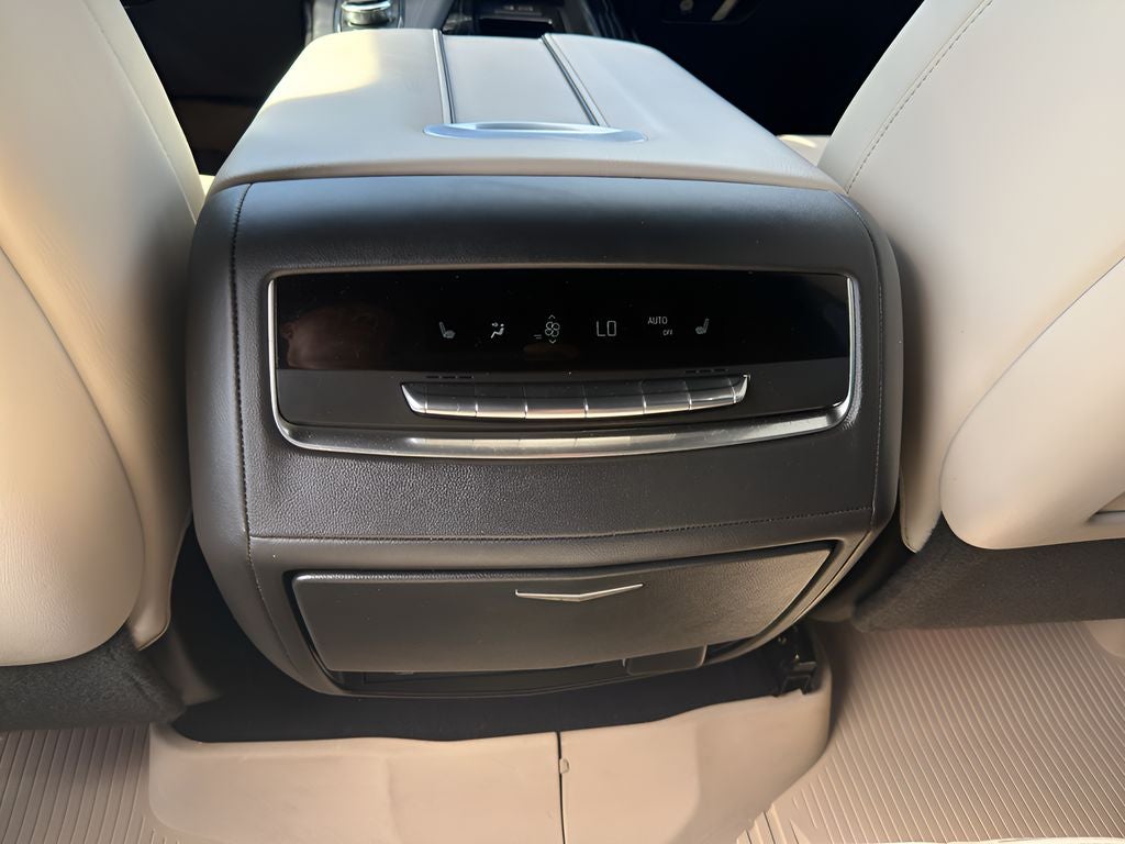 2023 Cadillac Escalade 4WD Sport