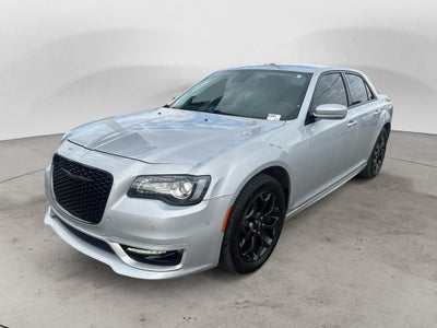 2022 Chrysler 300 300 Touring L