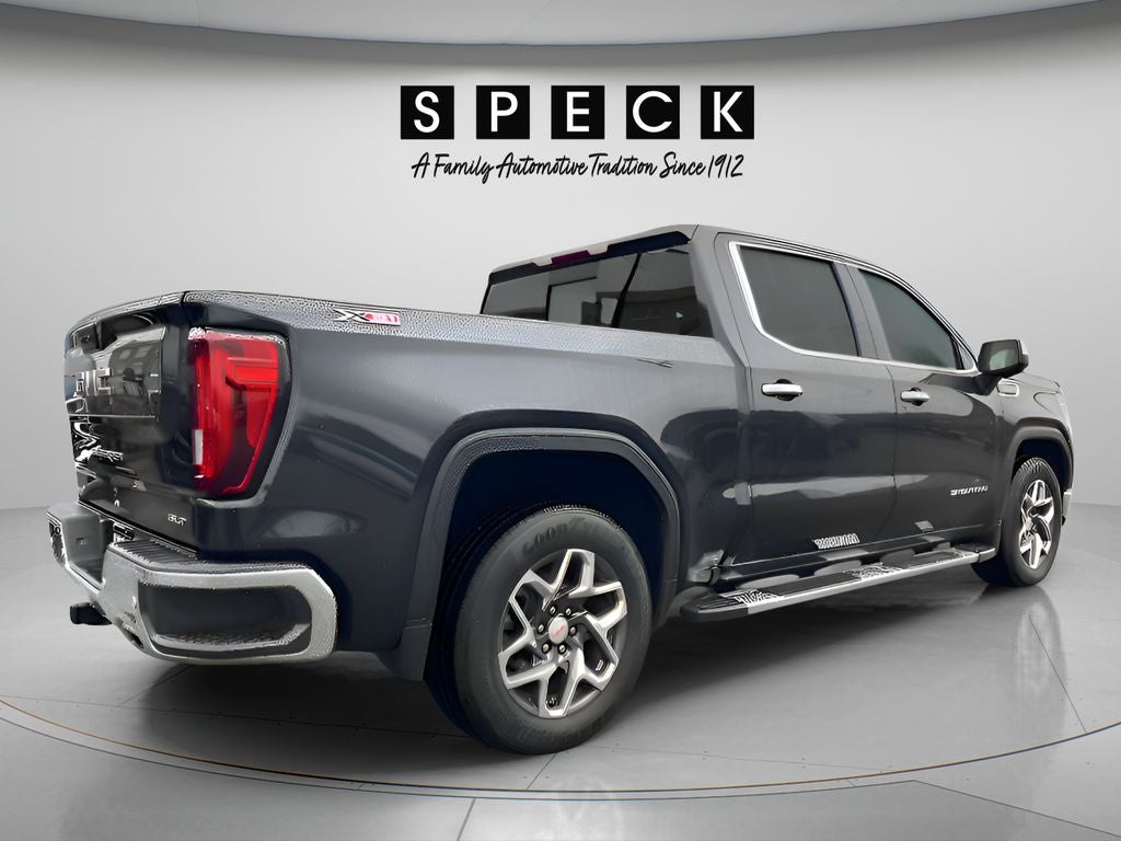 2023 GMC Sierra SLT