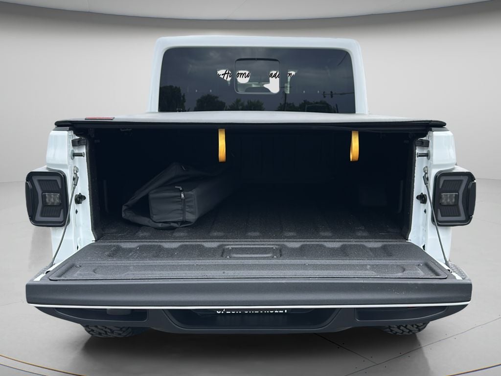 2025 Jeep Gladiator High Tide