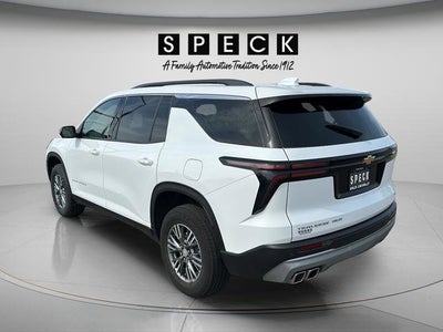 2024 Chevrolet Traverse LT