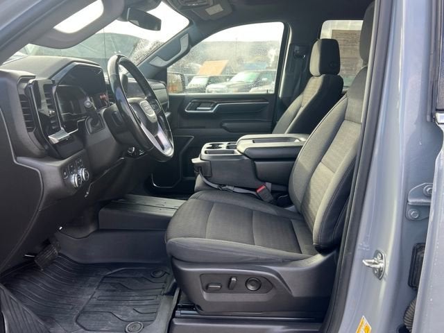 2025 GMC Sierra 1500 SLE