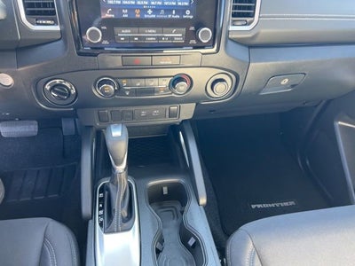 2022 Nissan Frontier SV