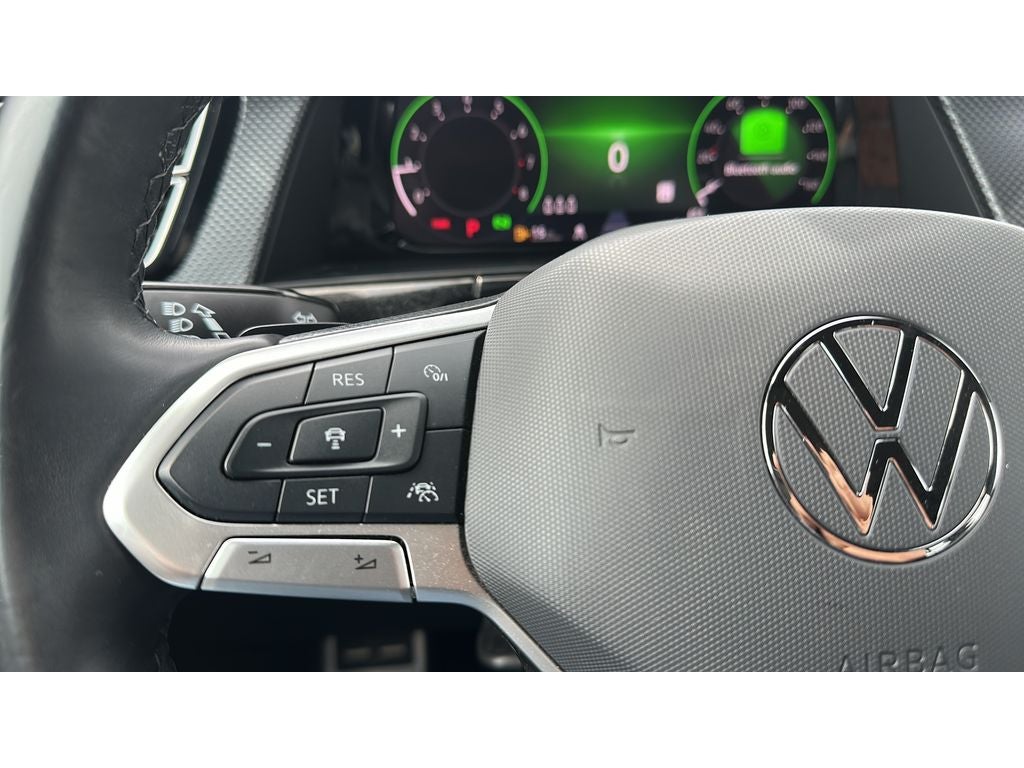 2024 Volkswagen Atlas Cross Sport 2.0T SEL Premium R-Line