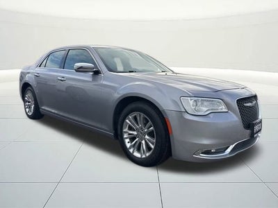 2017 Chrysler 300 300C