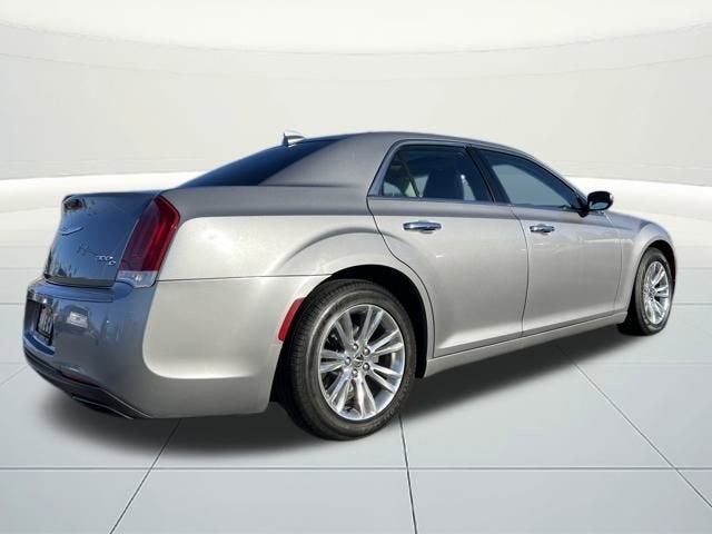 2017 Chrysler 300 300C