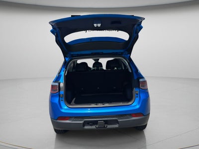 2020 Jeep Compass Latitude w/Sun/Wheel Pkg