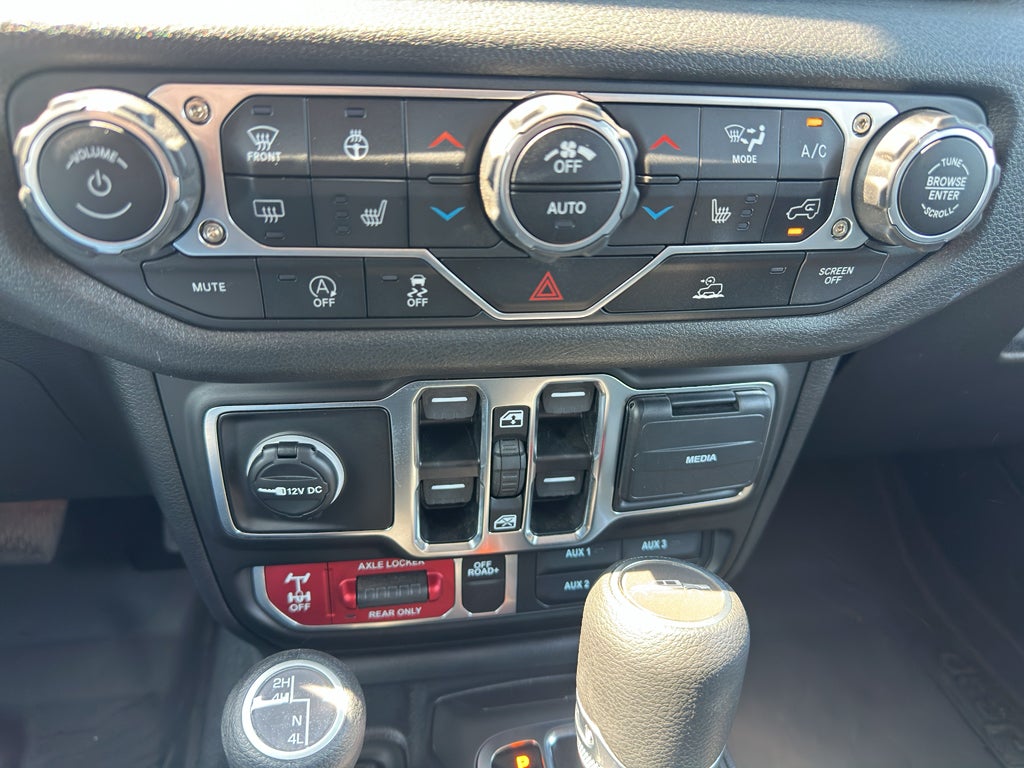 2025 Jeep Gladiator Willys