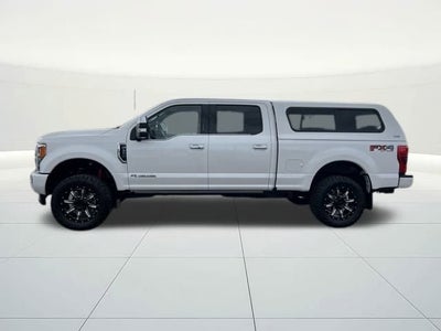 2017 Ford Super Duty F-350 SRW Platinum