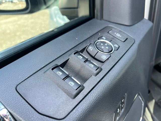 2022 Ford Super Duty F-350 SRW XL