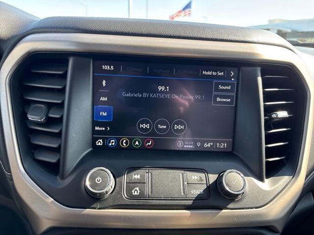 2023 GMC Acadia Denali