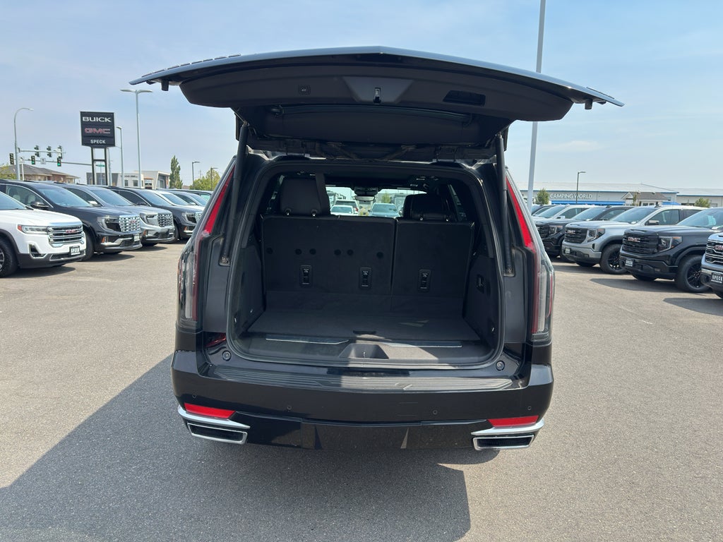 2022 Cadillac Escalade Premium Luxury
