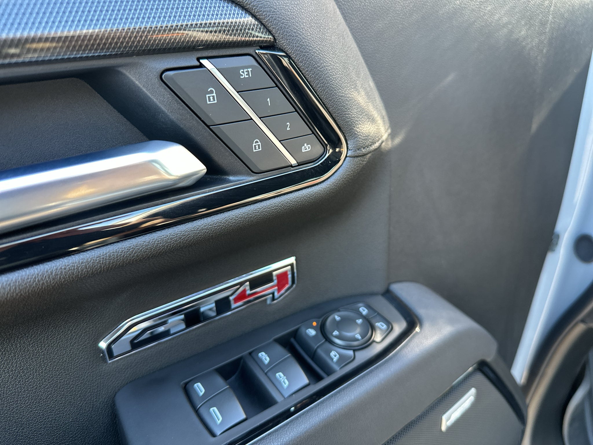 2025 GMC Sierra 1500 AT4