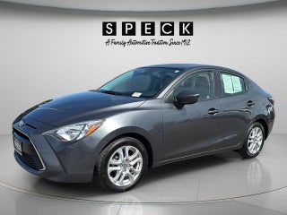 2018 Toyota Yaris iA Manual (Natl)