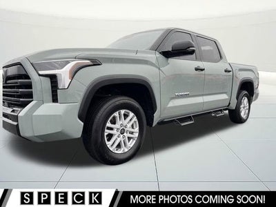2024 Toyota Tundra 4WD SR5