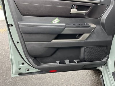 2024 Toyota Tundra 4WD SR5