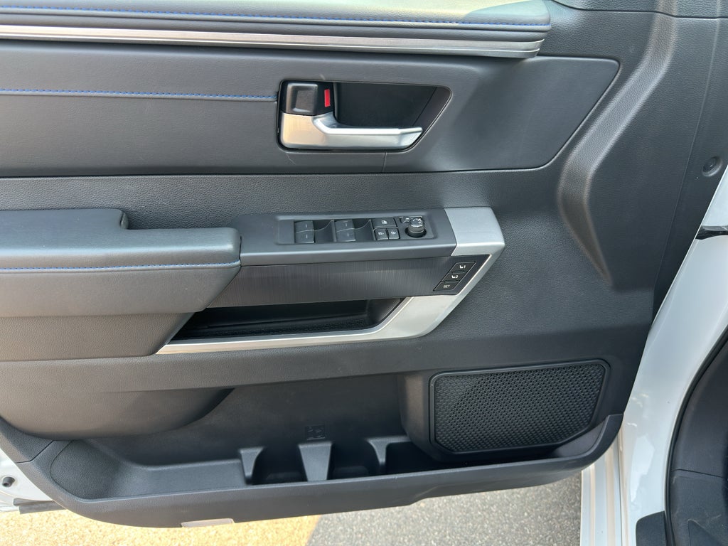 2024 Toyota Tundra Hybrid Platinum 4WD