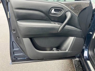 2021 INFINITI QX80 LUXE