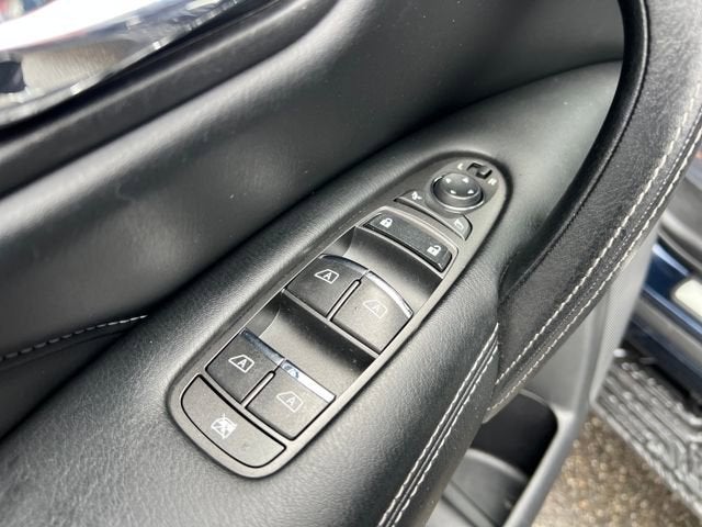 2021 INFINITI QX80 LUXE