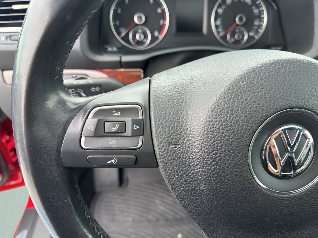 2012 Volkswagen Eos Lux