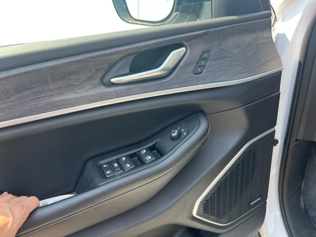 2023 Jeep Grand Cherokee 4xe 4x4