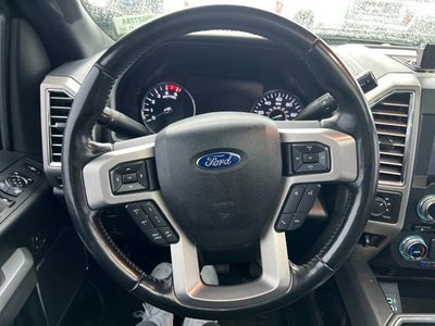 2017 Ford Super Duty F-350 DRW Lariat