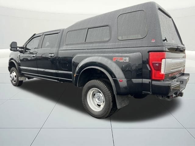 2017 Ford Super Duty F-350 DRW Lariat