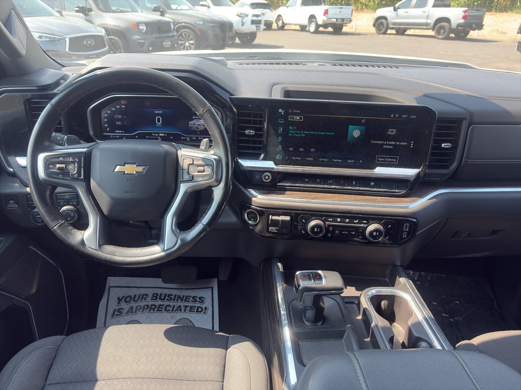 2024 Chevrolet Silverado 1500 LT