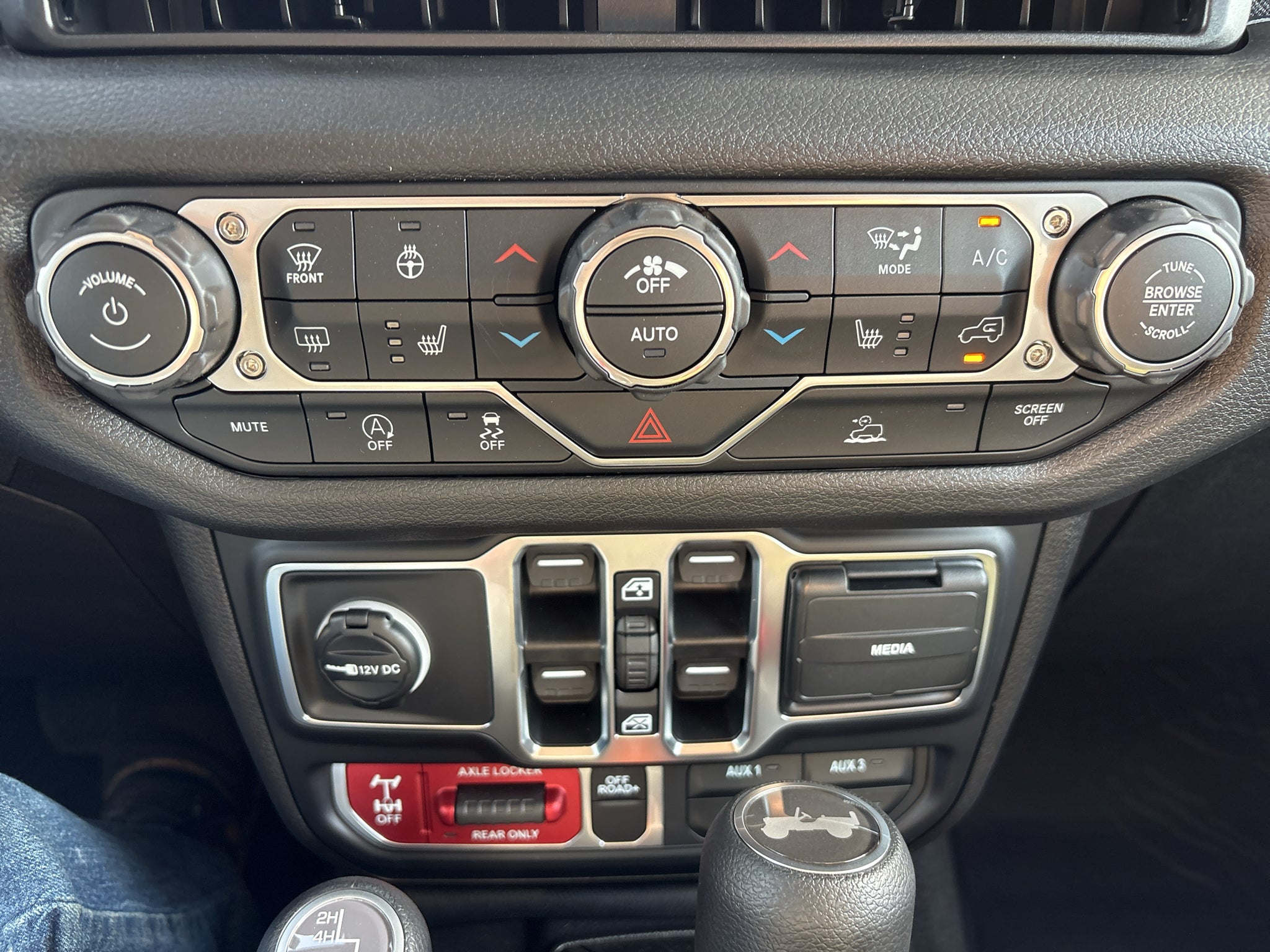 2026 Jeep Wrangler 4-Door Sport