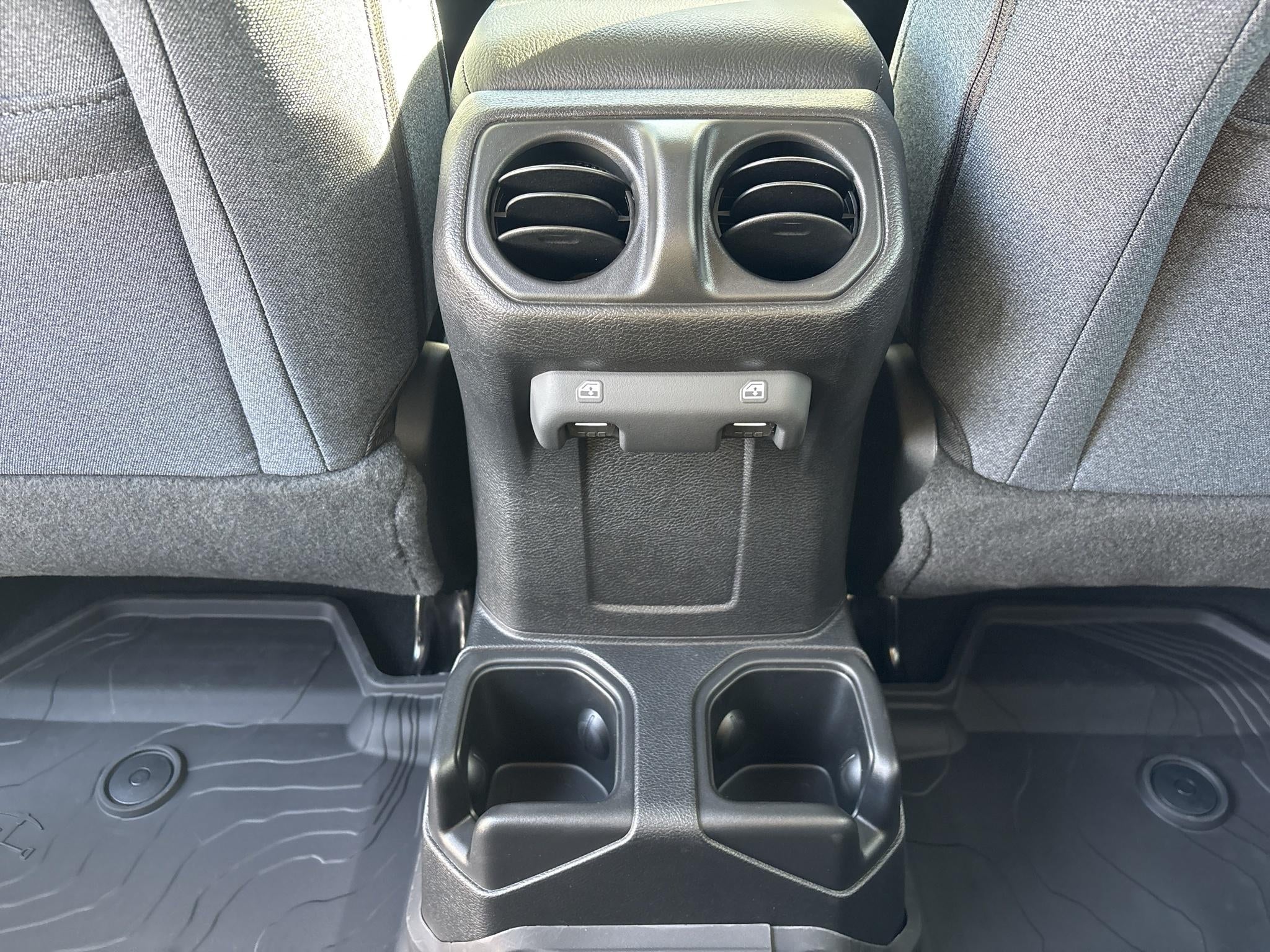 2026 Jeep Wrangler 4-Door Sport