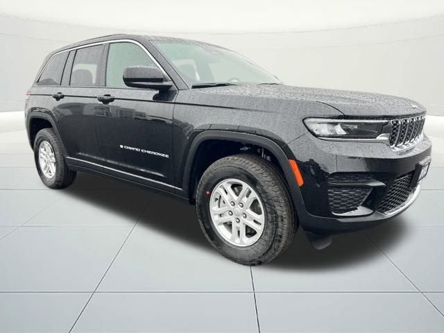 2025 Jeep Grand Cherokee GRAND CHEROKEE LAREDO 4X4