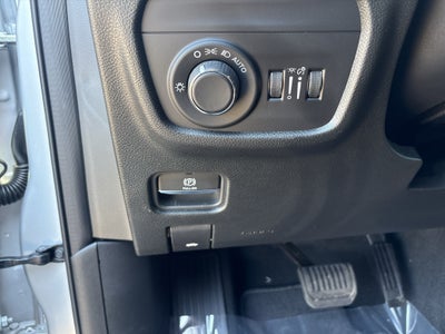 2026 Jeep Grand Cherokee GRAND CHEROKEE LAREDO X 4X4