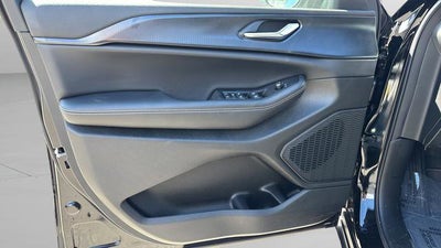 2026 Jeep Grand Cherokee GRAND CHEROKEE LAREDO 4X4