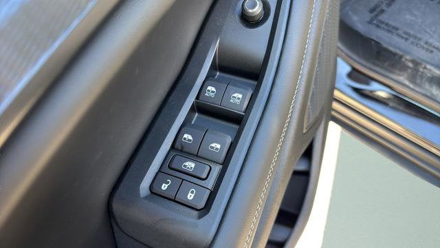 2026 Jeep Grand Cherokee GRAND CHEROKEE LAREDO 4X4