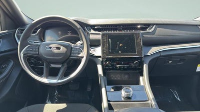 2026 Jeep Grand Cherokee GRAND CHEROKEE LAREDO 4X4