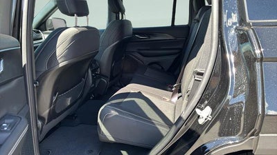 2026 Jeep Grand Cherokee GRAND CHEROKEE LAREDO 4X4