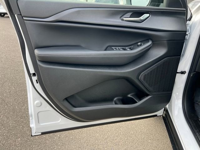 2025 Jeep Grand Cherokee GRAND CHEROKEE LAREDO 4X4