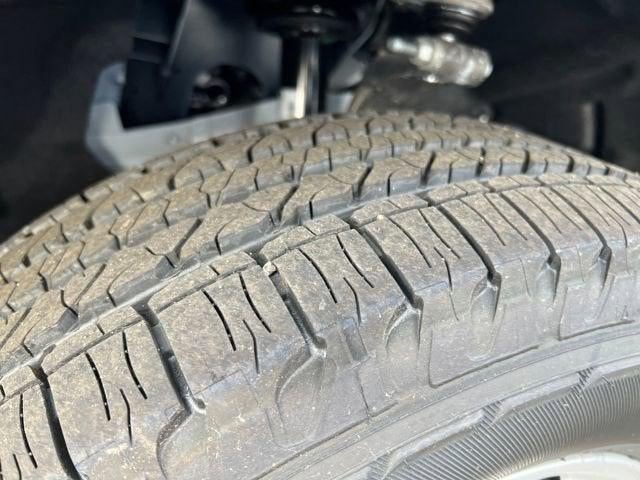 2025 Jeep Grand Cherokee GRAND CHEROKEE LAREDO 4X4