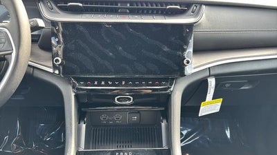 2026 Jeep Grand Cherokee Laredo Altitude