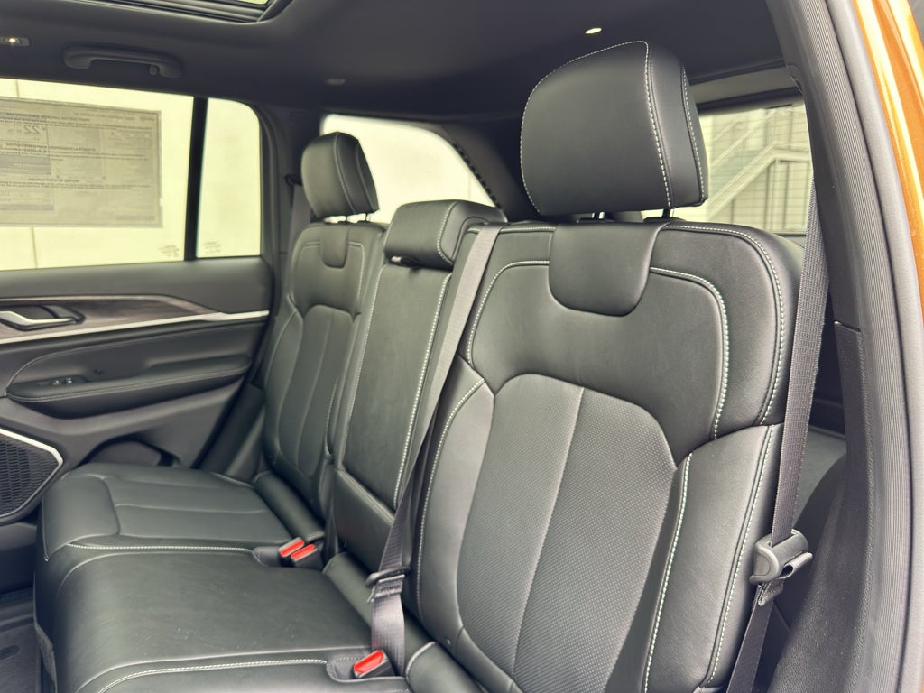 2026 Jeep Grand Cherokee GRAND CHEROKEE LIMITED RESERVE 4X4