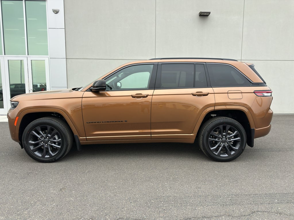 2026 Jeep Grand Cherokee GRAND CHEROKEE LIMITED RESERVE 4X4
