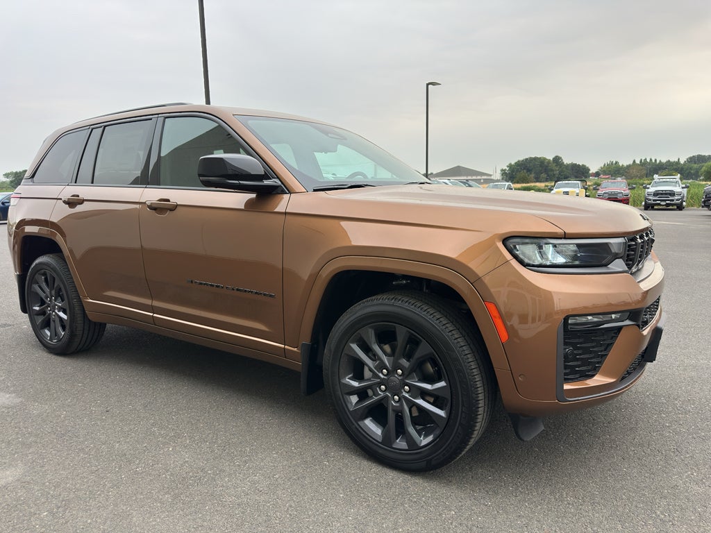 2026 Jeep Grand Cherokee GRAND CHEROKEE LIMITED RESERVE 4X4