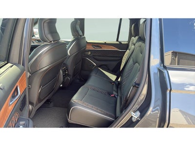 2026 Jeep Grand Cherokee Summit
